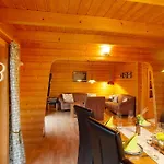 Holzhaus Zum Radekopf Mit Whirlpool * Medebach