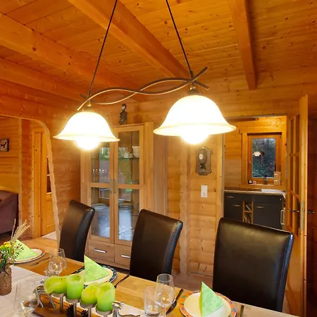 Holzhaus Zum Radekopf Mit Whirlpool 梅德巴赫