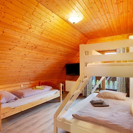 Holzhaus Zum Radekopf Mit Whirlpool 梅德巴赫