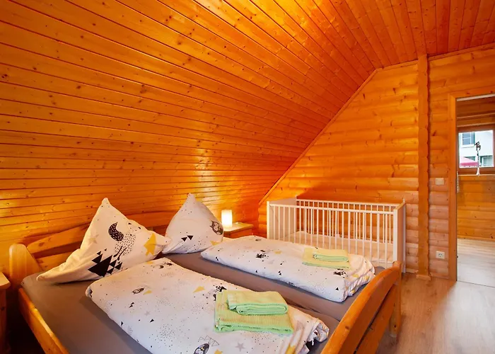 度假居 Holzhaus Zum Radekopf Mit Whirlpool 梅德巴赫